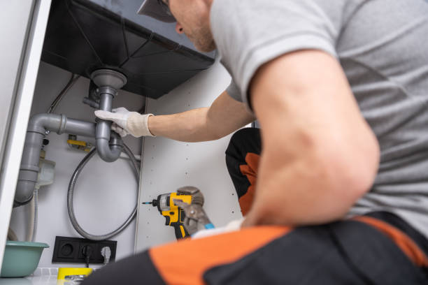 Best Shower Repair Services  in Mallory, WV